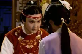 林黛玉和贾宝玉情投意合，为何牵手失败？一个二咋也斗不过俩王图片