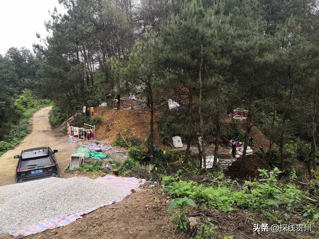 环城贵阳花溪苗王坡越野大环线之青岩段达夯翁拢“冈仁波齐”风景