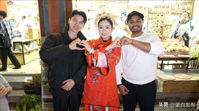 【外眼看云南】共赏千年古城烟火，中外自媒体达人眼中的“云南生活”