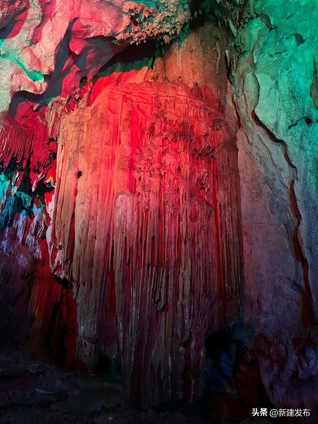 冬日探幽！藏在溶洞里的“蓬莱仙境”