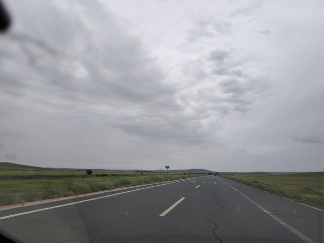 带娃去北极第三站西乌，大同到西乌749公里的风雨路