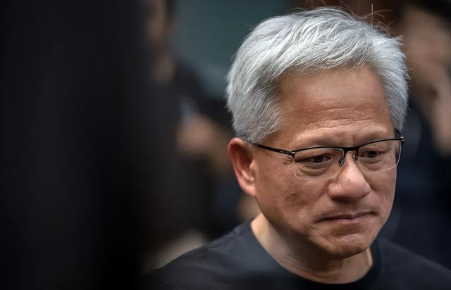 从丹尼餐厅，到5万亿市值英伟达，黄仁勋如何智胜所有人？