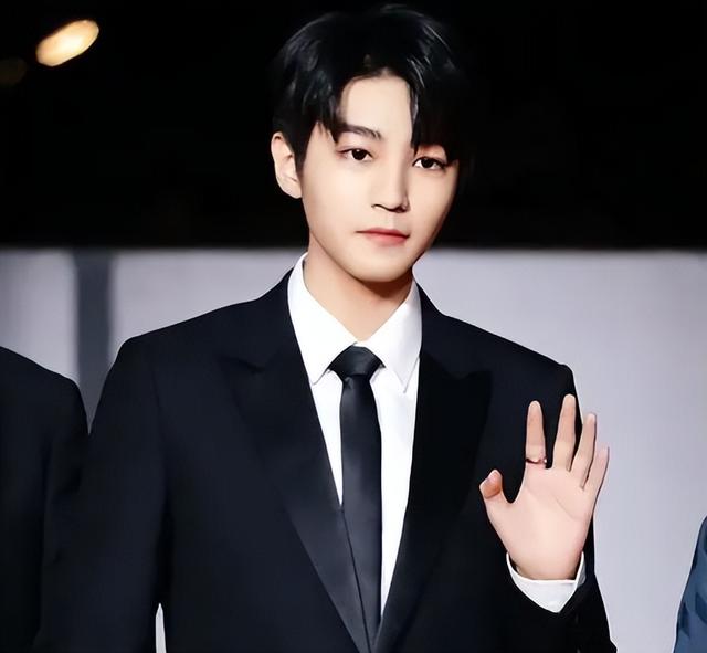 全红婵与王俊凯合体仅4天，担心的事发生，意外暴露小圈子的恶俗