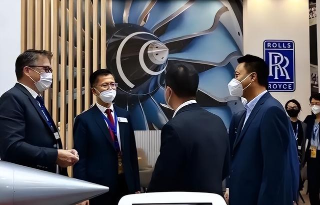 绝不向中国低头！宁愿裁员9000人公司破产，也不接受中国的帮助？