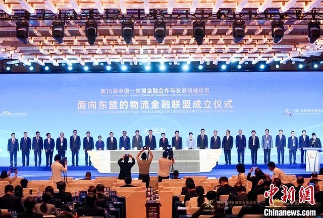 无路可逃？中国还未统台	，海军被美日韩联合封锁围堵，要如何破局