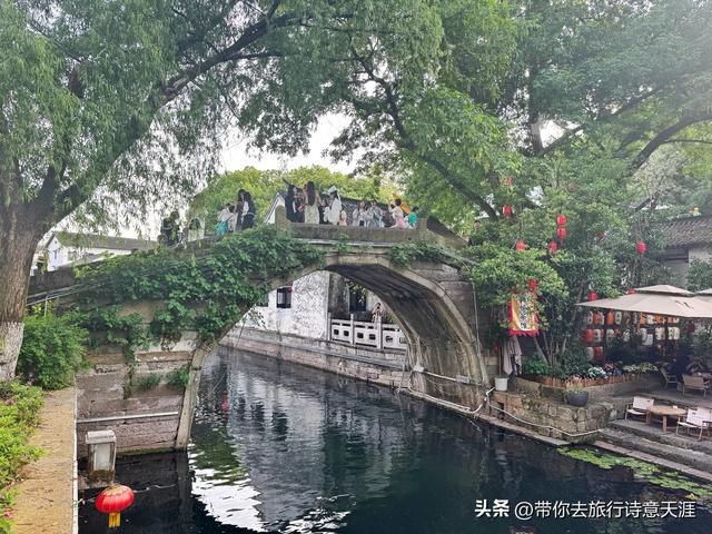 绍兴仓桥直街漫步，不要错过了邻近的城市广场