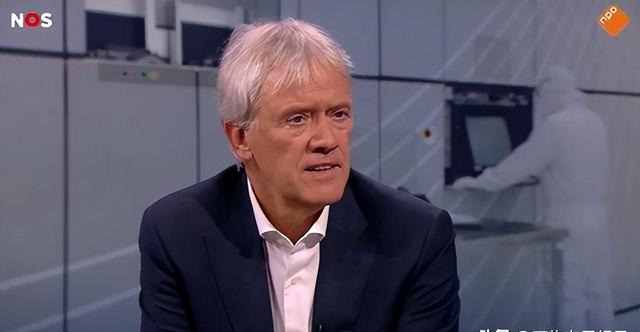 光刻机巨头开始慌了，中国造不成光刻机，但是要造一个光刻工厂！