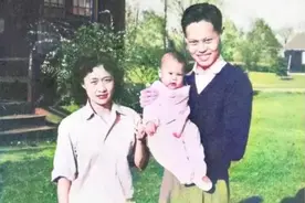 1951年，杨振宁一家三口在美国，杜致礼气质不凡，不愧是名将之女图片