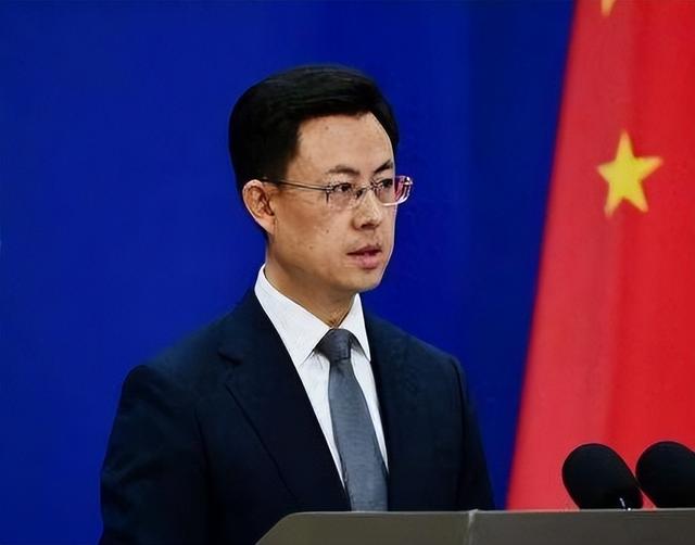 刚说不要中国作保，收到中方贺信的泽连斯基，立马就像变了一个人