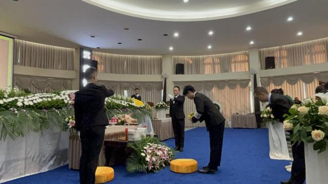 中国将迎人口死亡高峰？22年1041万，23年1100万	，去年死亡多少？