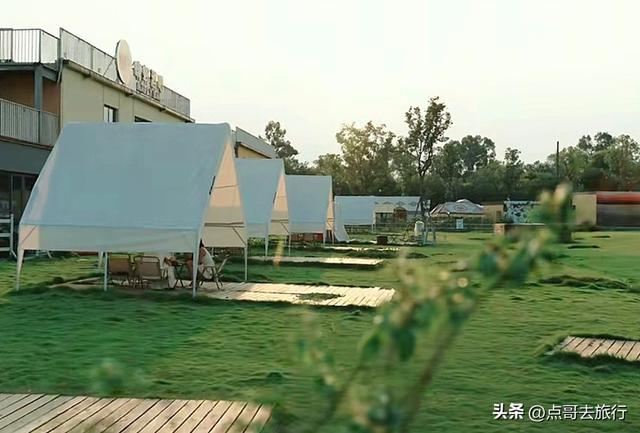 成都最美艺术农村，被人称为“成都夏威夷”，不要门票，公交直达