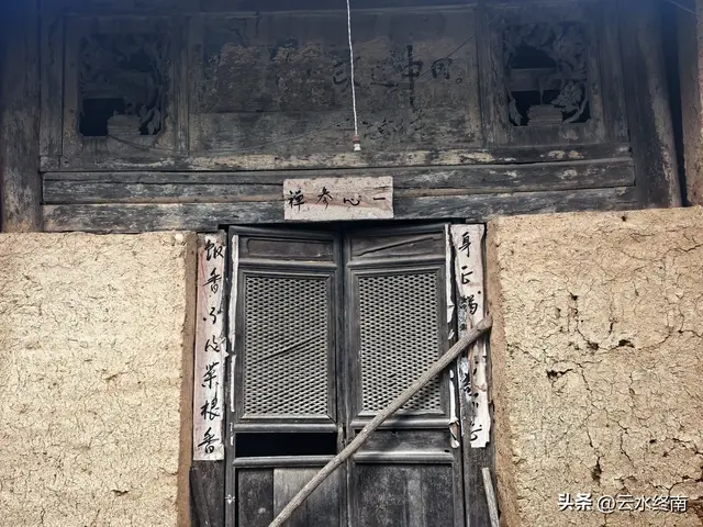 驱车走秦岭大梁高山草甸“风车天路”，走了那么长的路，值不值？