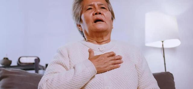 医生提醒。立刻停止3项运动，不仅锻炼效果很差，还对身体伤害大