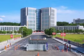大连理工大学——十大王牌专业图片