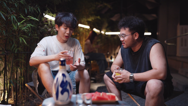 取悦自己，不必等到酒局结束