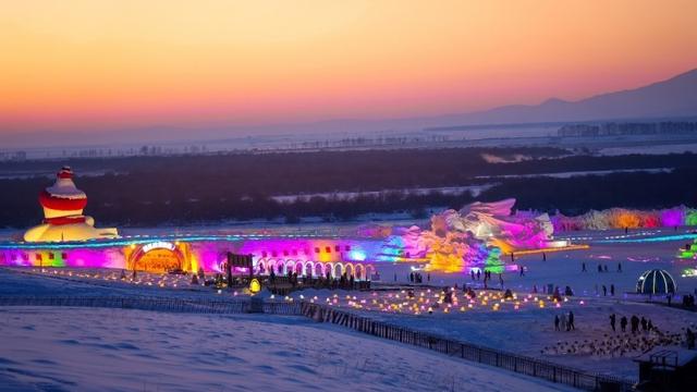 天山河谷·美哉伊犁丨8折优惠邀您住进雪原里的春天！