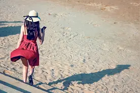 十日谈 | 丛歌：我想穿裙子图片