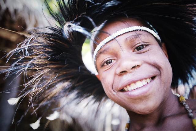 世界上最残忍部落：当亲人去世，关系最亲的女性必须断掉一根手指