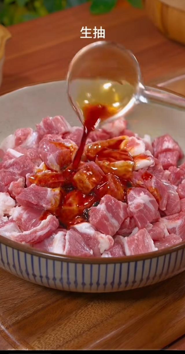 猪肉，不红烧不爆炒，家常做法，全家抢着吃