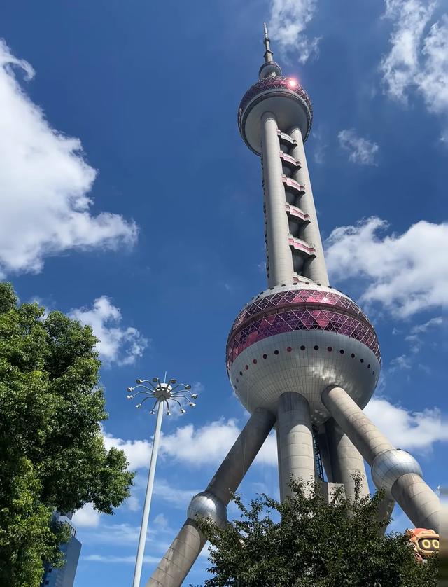 跟着这条路走，才算真懂上海！从人民广场到陆家嘴，满满都是故事