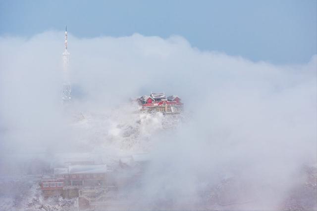 雪后泰山，仙境再现