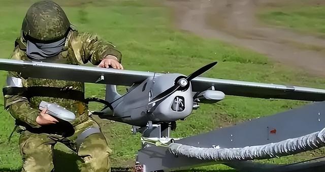 一次又一次触发战争引线，为什么每次世界大战，都要闪击波兰？