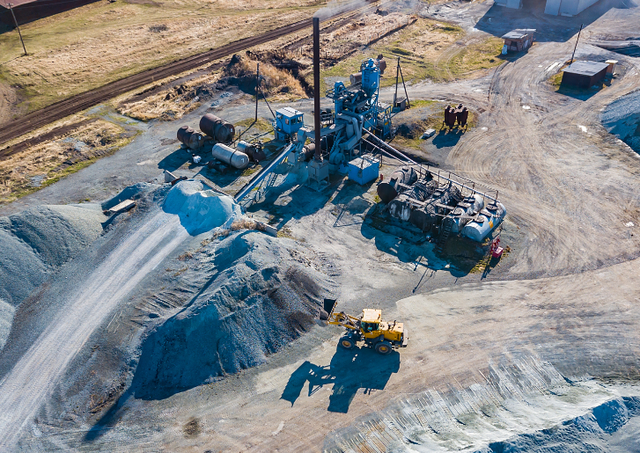 出大事了！中国又一伙伴倒向美国？撕毁合同，矛头直指中方！