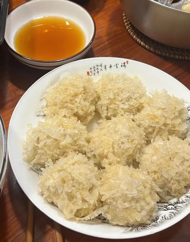 有生之年，总得去趟海宁盐官吧，感受下“天下奇观”的震撼