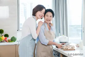 保姆私自带人回家被女主人辞退，几天后，男主人亲自登门请回来图片