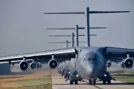 数十架运20腾空，美军又一特技，被解放军掌握，就差最后一块拼图图片