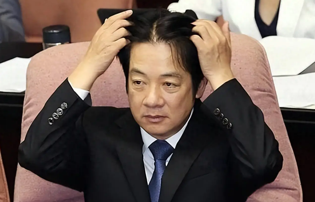 “台独”害怕的事发生，董军防长突然通知100多国，美方表态避战
