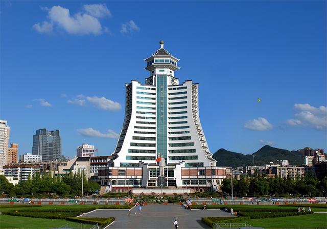 家国同庆·月满南明｜国庆漫游+中秋赏月，这些景点快来解锁！