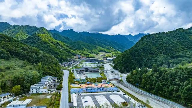 来青龙山过个“山系国庆”｜这里的风不吵，云很慢，秋天刚好