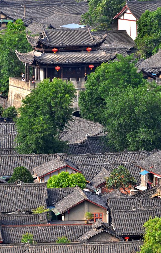 穿越千年阆中文旅，六位璀璨星辰有五位从旅游探奥盘龙山后而定居