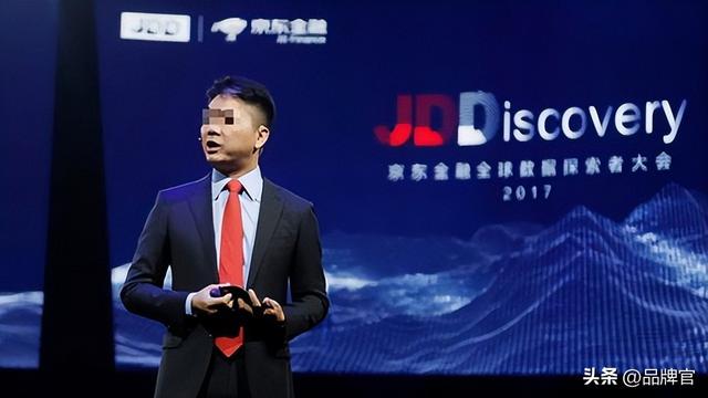 30万人次！70万枚9.9元鸡蛋售罄，又一零售巨头扑向“穷鬼超市”