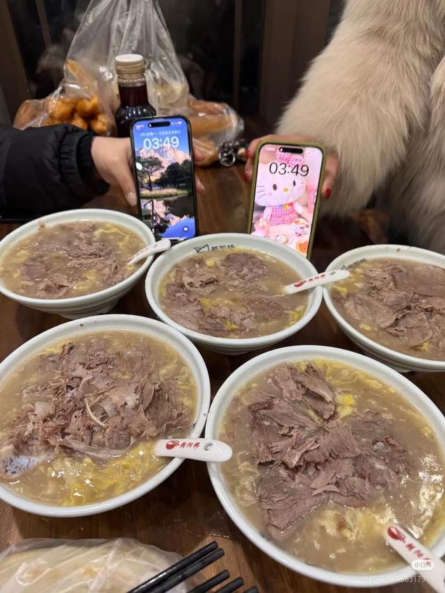 球迷们速来鲁Q集合啦！2025齐鲁超赛，临沂观赛旅游攻略送到，今日18：00开票