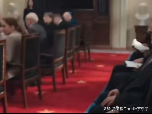 史诗级塌房！顶流女神一夜变“文化碰瓷犯”