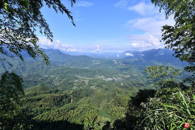 赤水四洞沟瀑布