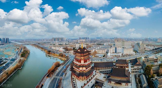 江苏第一大城市，相当于3个南京2个苏州，如今却沦为三线城市！