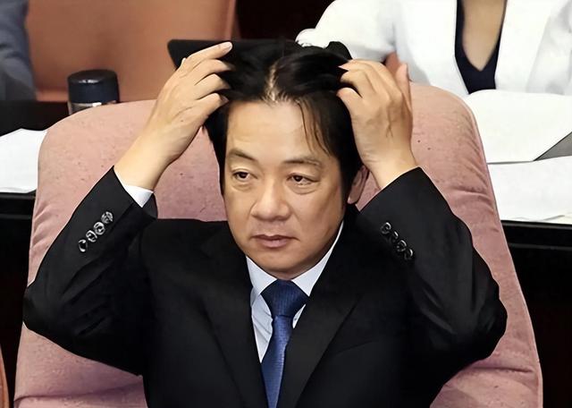 回台即抓捕？洪秀柱专机落地，国台办阐明立场，民进党只能照办！