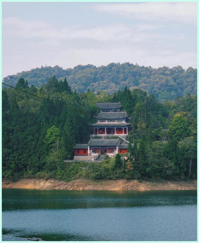 逃离人潮踏青 偶遇绝美秘境 这份五一屏边小众游攻略让你惊艳朋友圈