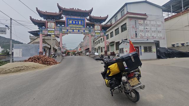 赏秋秦岭，摩旅商洛（08）荆紫关，镶嵌在豫鄂陕交界处千年明珠