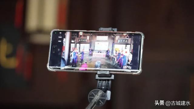 建水迎来暑期旅游“热潮”