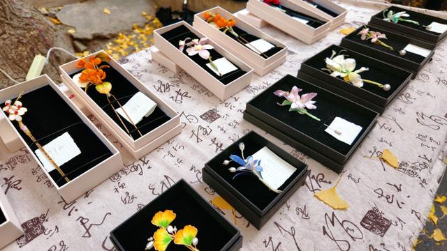 持续一周！抓住银杏的“尾巴”，到后市街打卡“疯狂动物城”