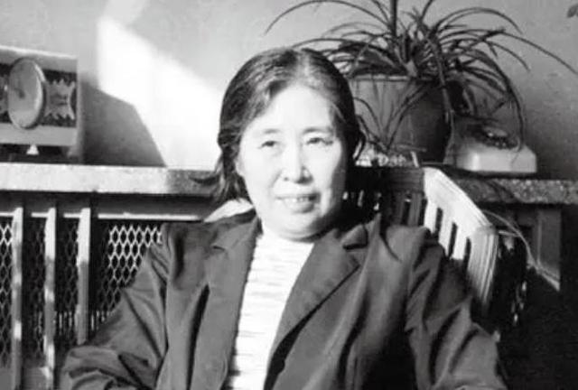 刘少奇前妻之女对王光美女儿说：你不是我亲妹妹，王光美有何反应
