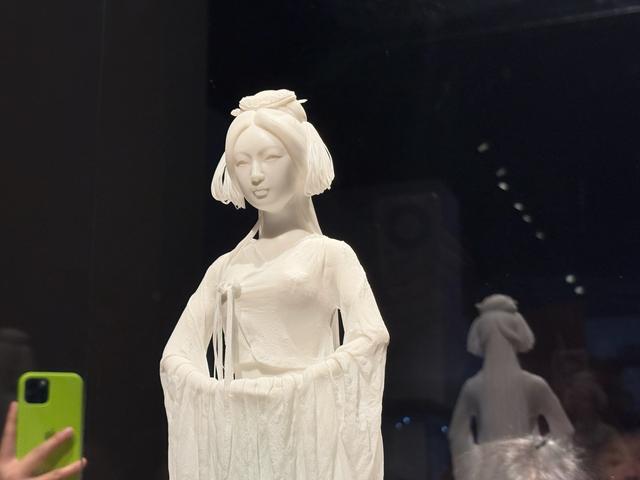 中华艺术宫的德化白瓷特展攻略