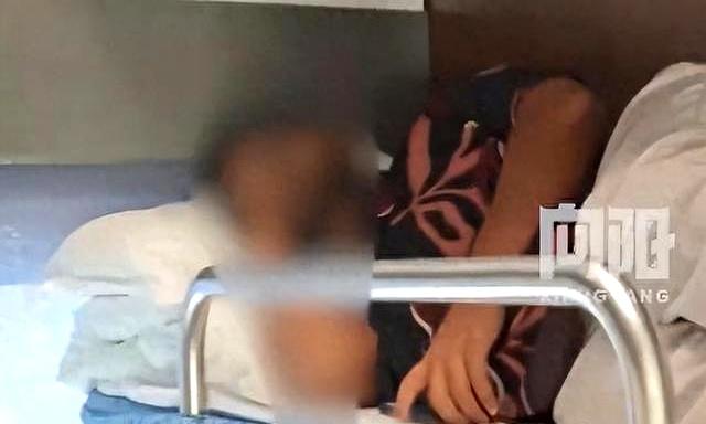 无需妥协！女子卧铺被印度人占了不敢吭声？12306回应：联系乘警