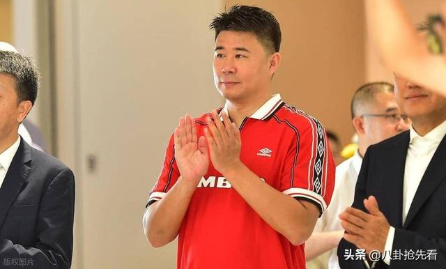 离春节不到1个月，有4位名人翻车	，没一个值得同情，原因个个荒唐