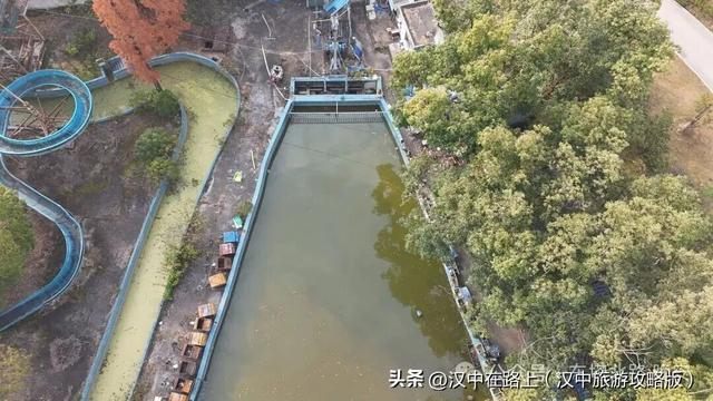 二〇二五年十二月七日，再去看看莲花池公园