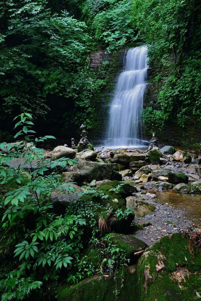 四川山水四绝：峨眉秀、青城幽、夔门险、剑门雄，你去过几个？